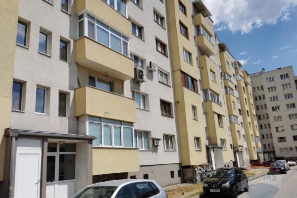 Апартамент за продажба в Разлог с 2 спални  