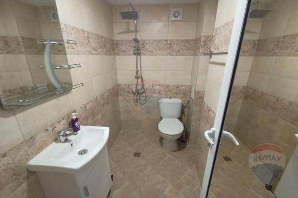 Реновирана селска къща за гости - За продажба - с. Баня, България