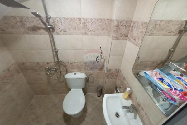 Реновирана селска къща за гости - За продажба - с. Баня, България