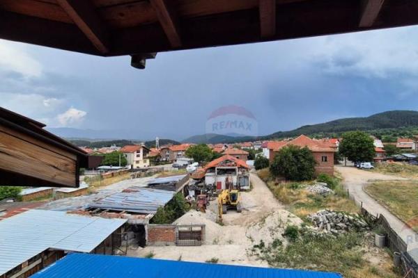 Двуфамилна къща с акт 14 - За продажба - гр. Добринище, България