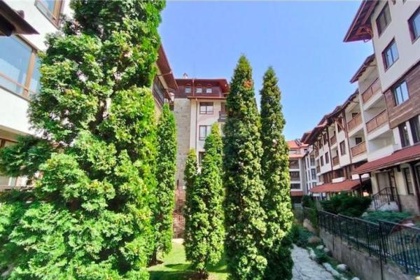 Стилен тристаен апартамент - За продажба - гр. Банско, България